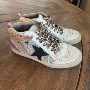 ShuShop Fun Statement Silver Sparkle Snakeskin, Black Star Detail High Tops, 7